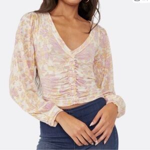 Free People Say the Word Floral Ruched Front Top Pink Size XS V Neck Blouse crop